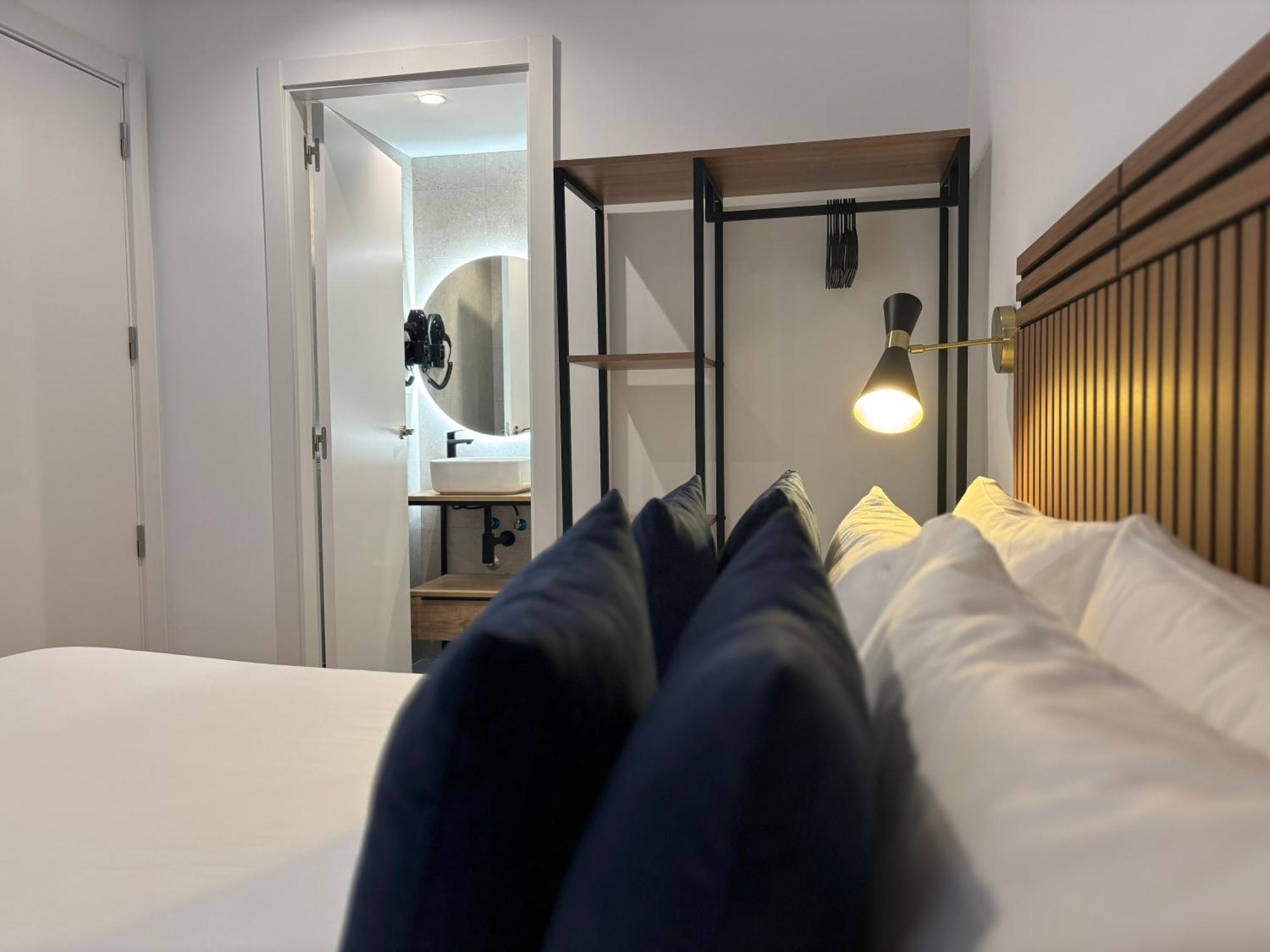 Arenal Suites Bilbao Exterior foto